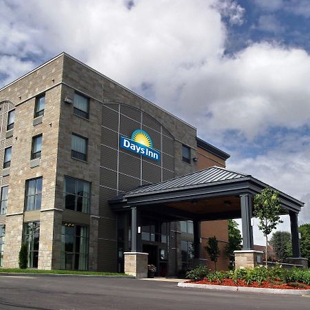 Days Inn By Wyndham Lévis Exterior foto
